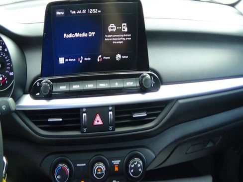 Used 2024 Kia Forte LXS image 21