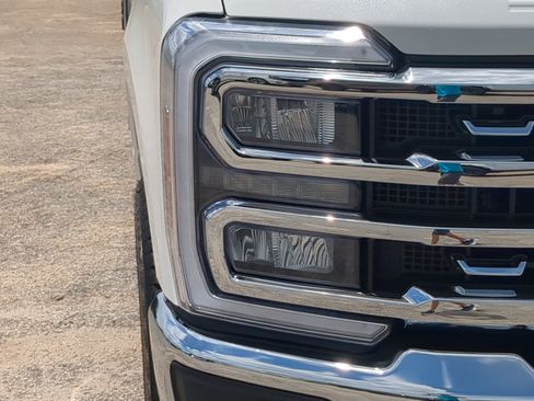 Certified 2026 Ford F350 Lariat w/ Lariat Ultimate Package AWD/4WD image 8