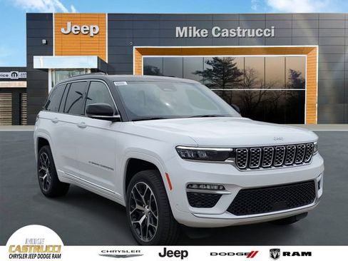 New 2025 Jeep Grand Cherokee Summit image 1