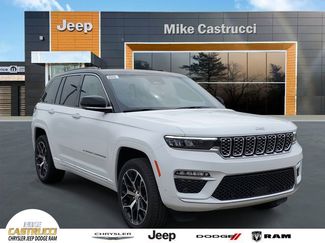 New 2025 Jeep Grand Cherokee Summit video 1