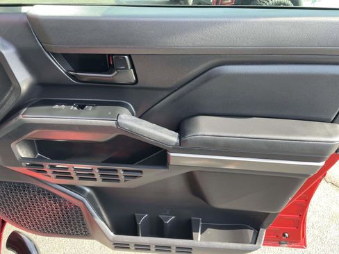 Used 2024 Toyota Tacoma SR5 image 40