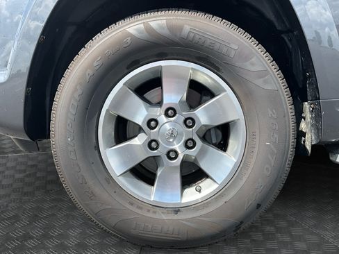 Used 2012 Toyota 4Runner SR5 w/ Convenience Pkg AWD/4WD image 14