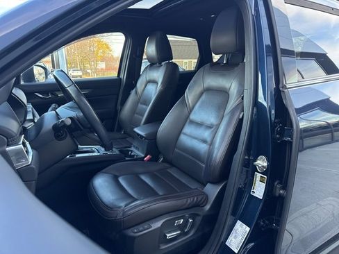 Used 2021 MAZDA CX-5 Signature image 11