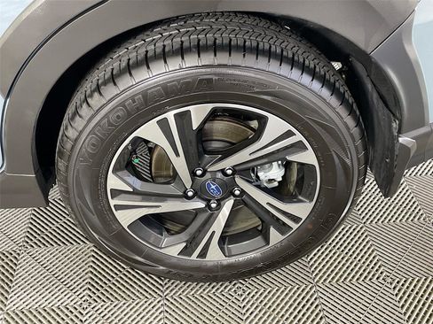 Certified 2025 Subaru Crosstrek 2.0i Premium image 34