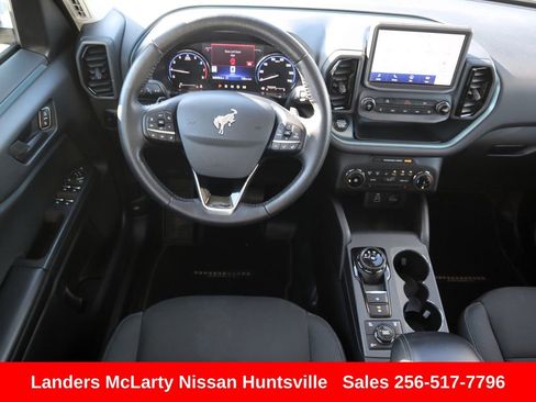 Used 2023 Ford Bronco Sport Badlands image 15
