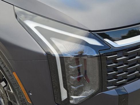 New 2026 Kia Sportage SX image 5