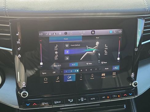 Used 2023 Jeep Wagoneer Series II image 36