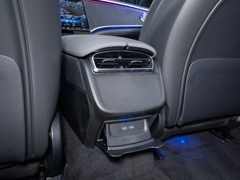 Used 2023 Mercedes-Benz EQS 450+ Sedan image 23