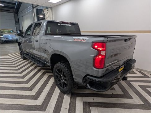 Used 2021 Chevrolet Silverado 1500 LT Trail Boss w/ Bed Protection Package AWD/4WD image 24
