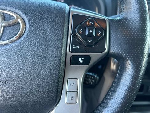 Used 2023 Toyota 4Runner SR5 Premium AWD/4WD image 19