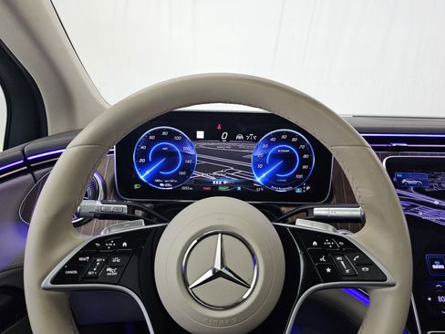 Certified 2023 Mercedes-Benz EQS 450+ 4MATIC SUV image 36