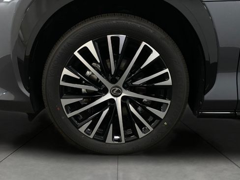 Used 2026 Lexus RZ 350e 2WD w/ Technology Package image 12
