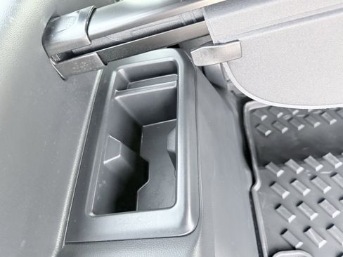 Used 2025 Lexus GX 550 image 17