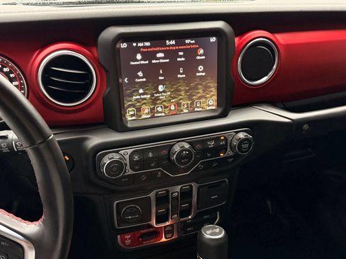 Used 2021 Jeep Wrangler Unlimited Rubicon AWD/4WD image 48