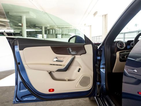 Used 2025 Mercedes-Benz CLA 250 CLA 250 image 15