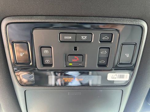 Used 2026 Toyota Grand Highlander AWD Hybrid image 30