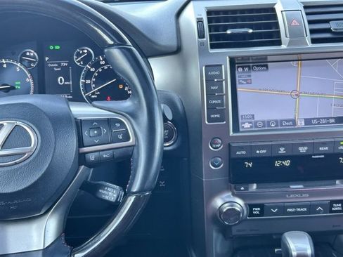 Used 2021 Lexus GX 460 Premium image 15