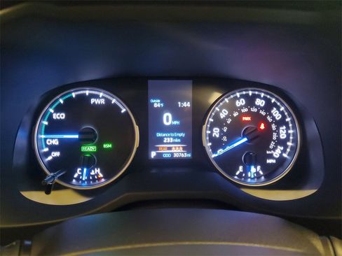 Certified 2022 Toyota RAV4 XLE Premium image 26