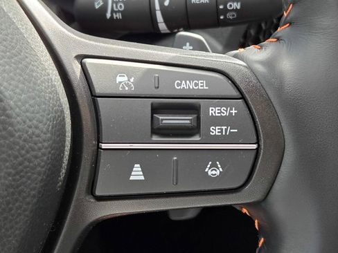 Used 2025 Honda CR-V Sport image 25