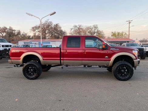 Used 2014 Ford F350 King Ranch w/ King Ranch w/Chrome Package image 3