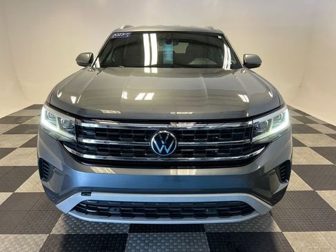 Certified 2023 Volkswagen Atlas Cross Sport SE w/ Black Wheel Package FWD image 2