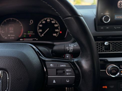 Used 2025 Honda Civic Sport image 31