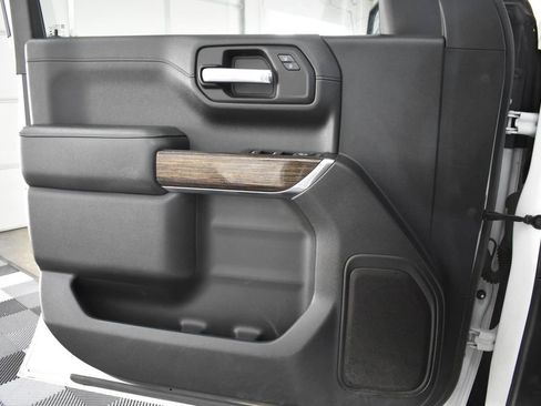 Used 2021 GMC Sierra 1500 SLE AWD/4WD image 21