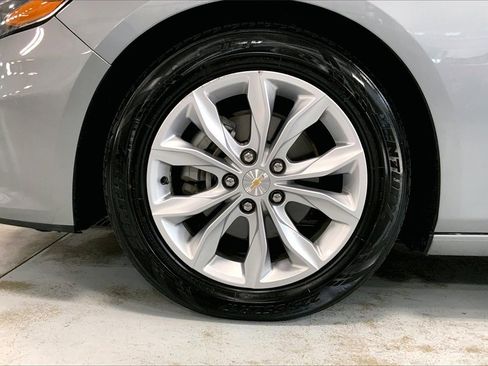 Used 2024 Chevrolet Malibu LT image 8