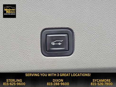 Used 2021 Cadillac XT6 Premium Luxury image 21