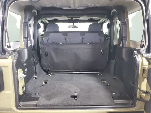 Used 2025 Jeep Wrangler Sport image 26