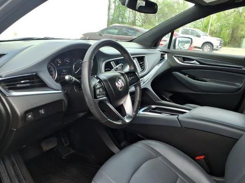 Used 2023 Buick Enclave Essence w/ Experience Buick Package AWD/4WD image 6