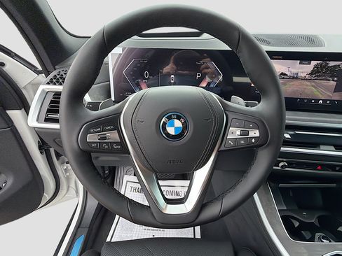 New 2026 BMW X5 xDrive50e w/ Climate Comfort Package AWD/4WD image 39