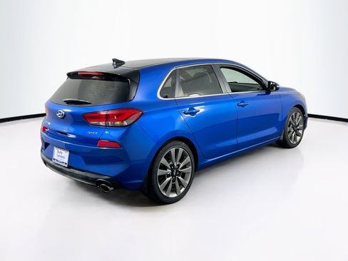 Used 2018 Hyundai Elantra GT Sport w/ Sport Tech Package 04 image 5