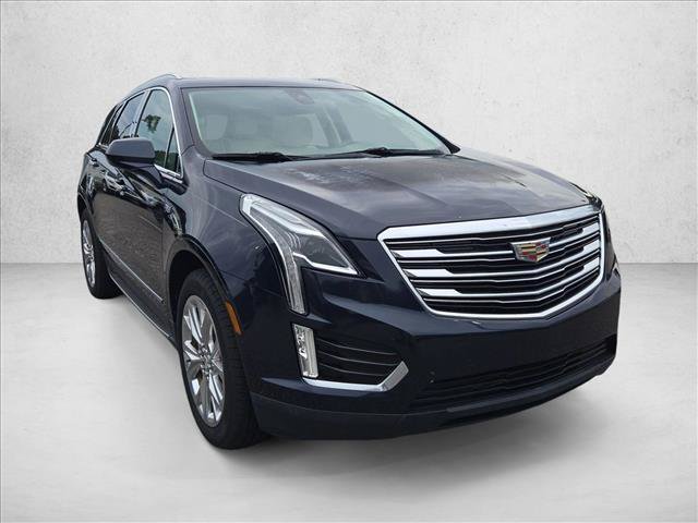 Used 2017 Cadillac XT5 Premium Luxury FWD image 3