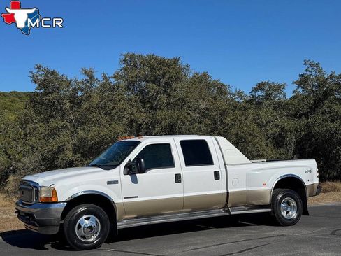 Used 2000 Ford F350 Lariat image 5