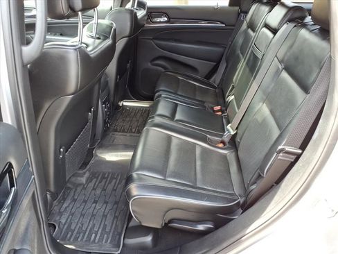 Used 2020 Jeep Grand Cherokee Overland image 13