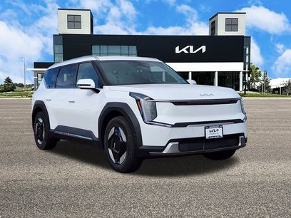 New 2026 Kia EV9 Wind