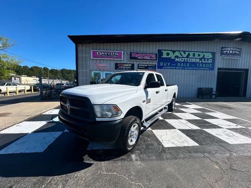 Used 2016 RAM 2500 Tradesman w/ Popular Equipment Group AWD/4WD image 3