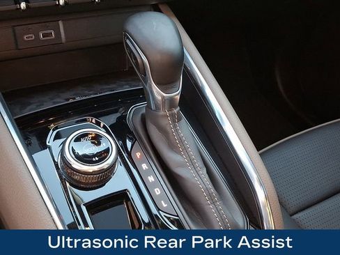 Used 2023 GMC Canyon Denali image 20