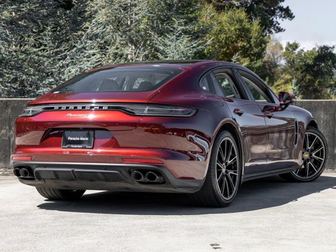 Certified 2023 Porsche Panamera Platinum Edition RWD image 11