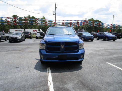 Used 2017 RAM 1500 Express AWD/4WD image 6