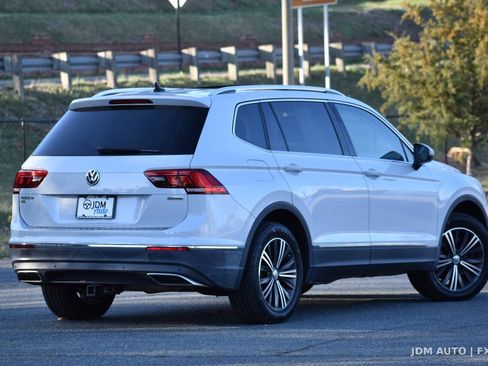 Used 2019 Volkswagen Tiguan SEL w/ 3rd Row Seat Package AWD/4WD image 5