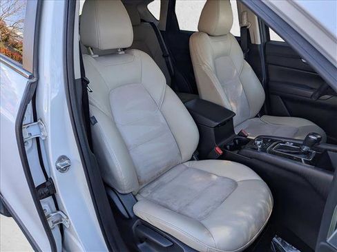 Used 2017 MAZDA CX-5 Touring image 19