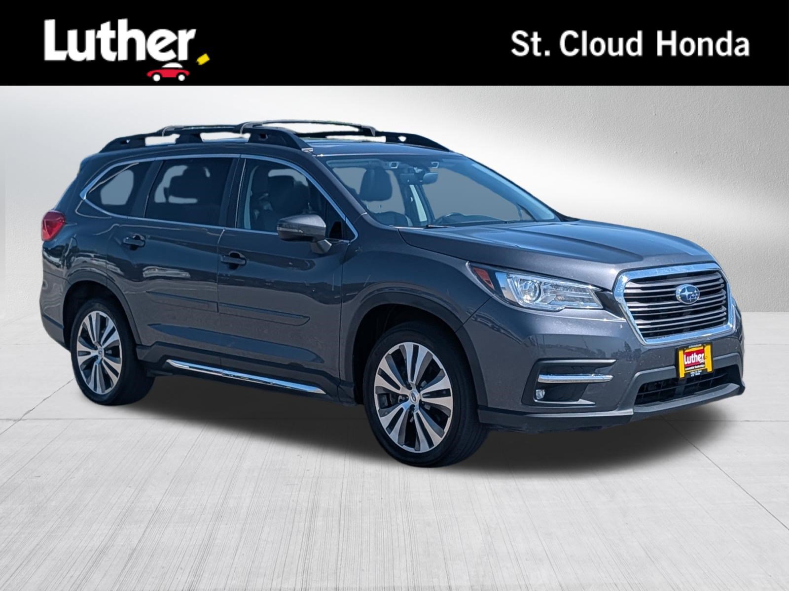 Used 2022 Subaru Ascent Limited w/ Technology Package AWD/4WD image 1