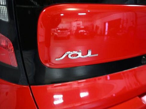 Used 2015 Kia Soul ! w/ Sun & Sound Package image 15