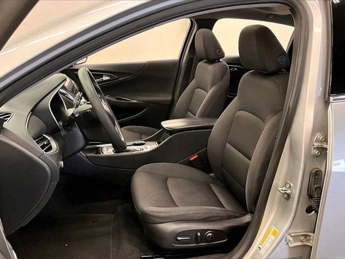 Used 2022 Chevrolet Malibu LT image 21