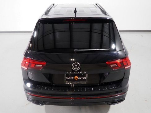 Used 2024 Volkswagen Tiguan SE R-Line w/ MDO Package, Three-Row image 7
