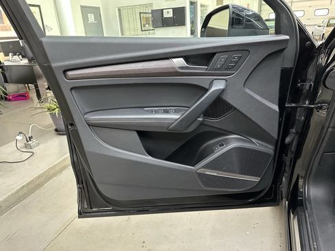 Used 2021 Audi Q5 2.0T Premium Plus w/ Premium Plus Package image 10