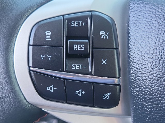 Used 2026 Ford Explorer Active RWD image 8