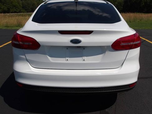 Used 2016 Ford Focus S FWD image 4